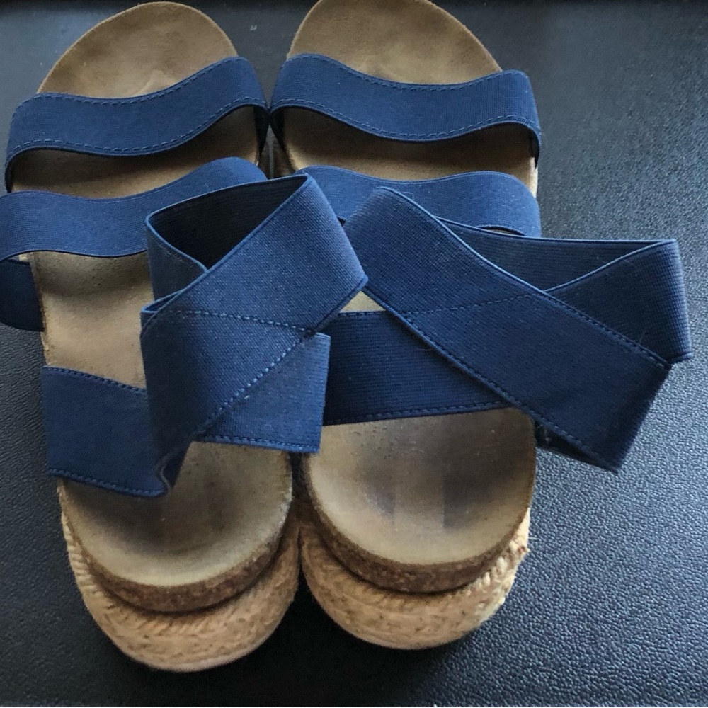 Source Unknown Deep Blue Strap Sandals - image 3